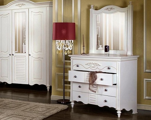 Комод с зеркалом Яна