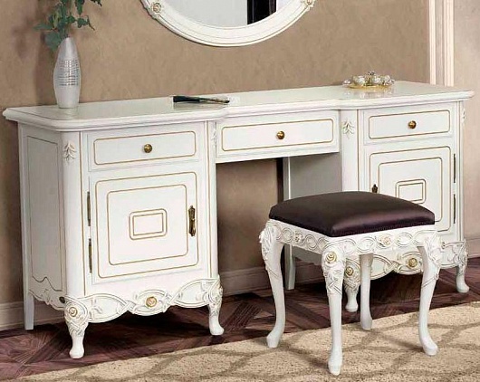 Туалетный стол Флора