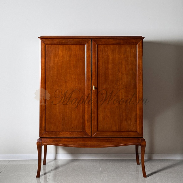 Основной цвет для всех коллекций бренда Monte Cristo Mobili - Noce Chiaro